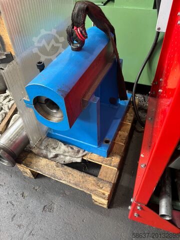 CNC soustruh GIANA GFP12CNC