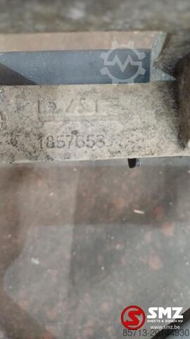 Bumper bar Daf Occ voordwarsligger + opstaptredes L/R DAF