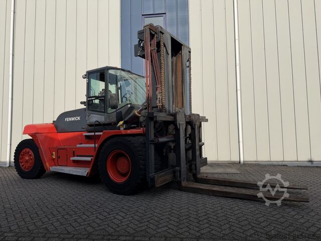 Těžký vysokozdvižný vozík - Diesel Fenwick SMV 20-1200C