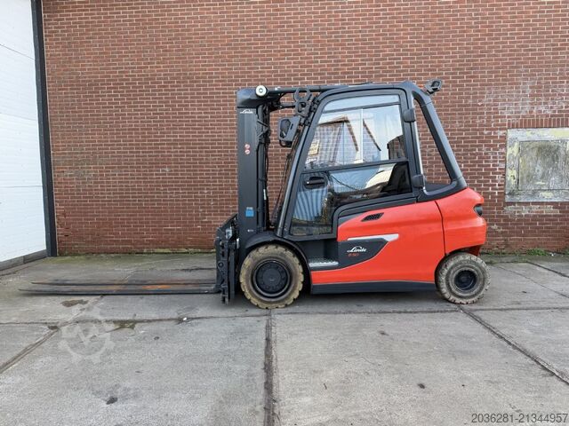 Elektrický 4kolový vysokozdvižný vozík Linde E50HL-01/600