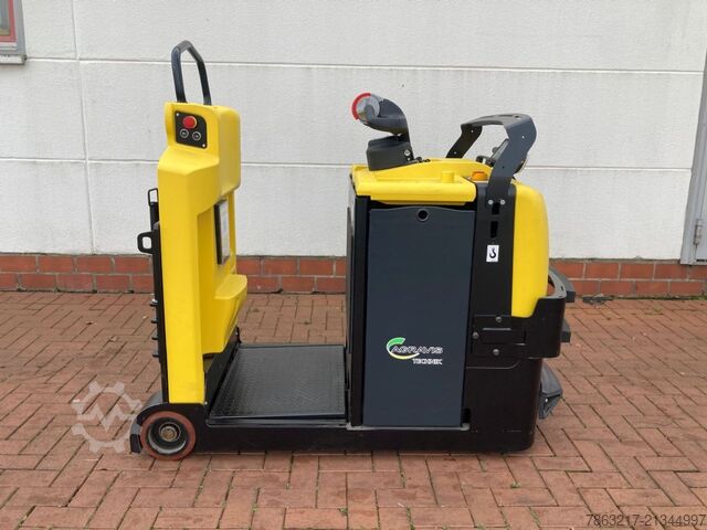 Ciągnik holowniczy Hyster LO 7.0T