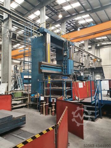 VTL 33 CNC wyjątkowa wysokość 3600 UMARO 3 m SC 33 CNC toolmagazine