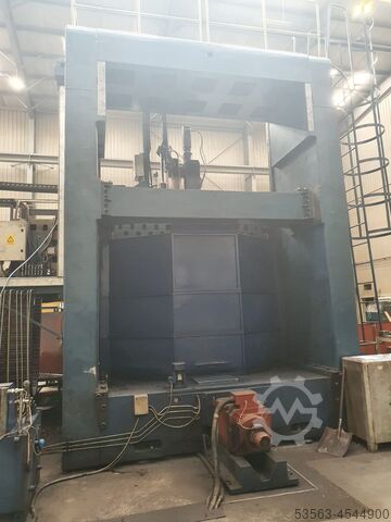 VTL 33 CNC wyjątkowa wysokość 3600 UMARO 3 m SC 33 CNC toolmagazine