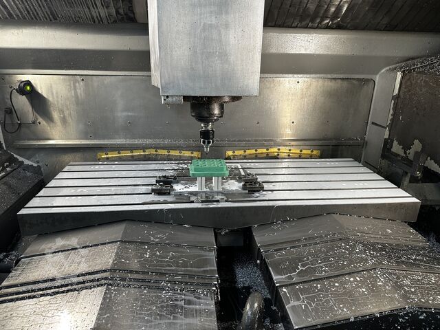 Verticale bewerkingscentrum Deckel Maho DMC 144 V linear