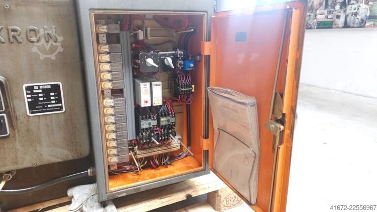Fresadora - Universal MIKRON 102.05 MPS