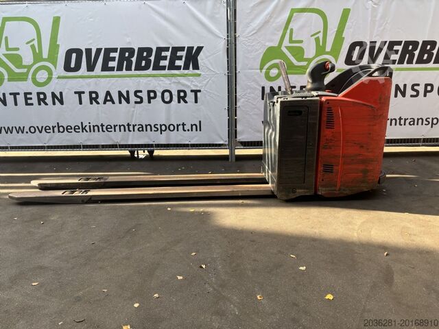 Carrello elevatore a forchettoni Linde T25SP-02