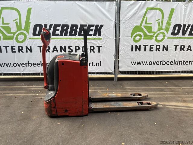Carrello elevatore a forchettoni Linde T25SP-02