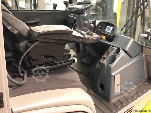 4-wiel heftruck - sideshift Jungheinrich TFG 545S