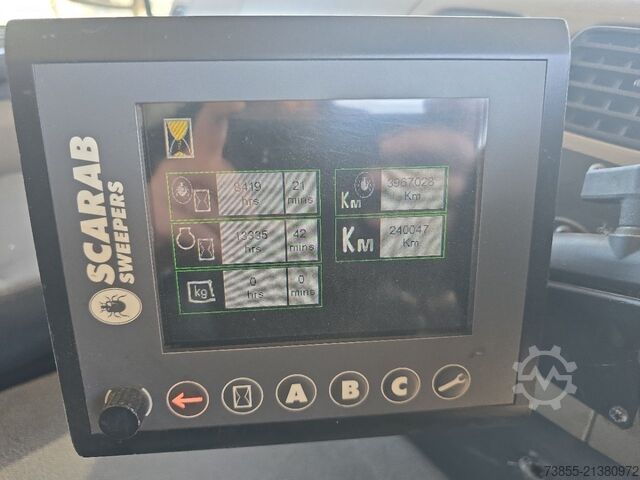 Vejfejemaskine Renault Scarab Major 8001