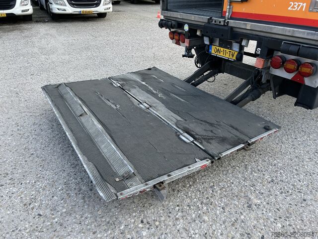 Refrigerated/freezer transport Krone / SOR Iberica -S3E / Carrier Vector 1550 / Kuhl...