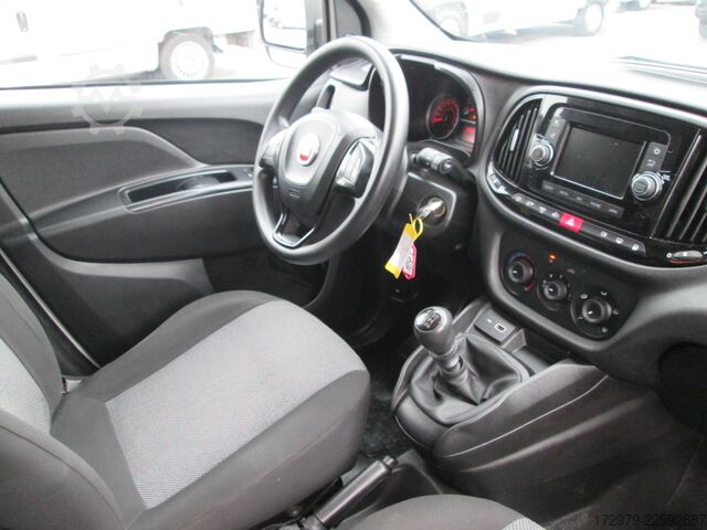 Fourgon isotherme frigorifique FIAT Doblo CNG *Maxi-Carrier-Tiefkühler*Euro6*Klima*