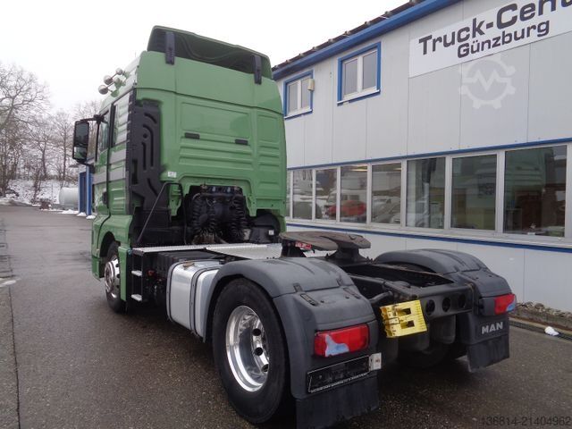Standard nyergesvontató MAN TGX 18.460 BL Silokompressor Retarder