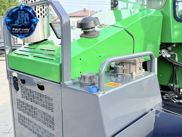 Négyirányú targoncát Combilift C5000XL DIESEL TRIPLEX 5550 FREE-LIFT