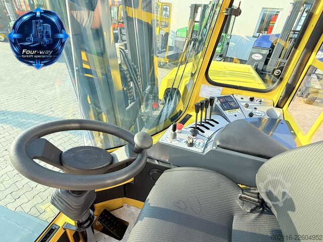 Négyirányú targoncát Combilift C3000XL GAS DUPLEX 4550 FORK POSITIONER