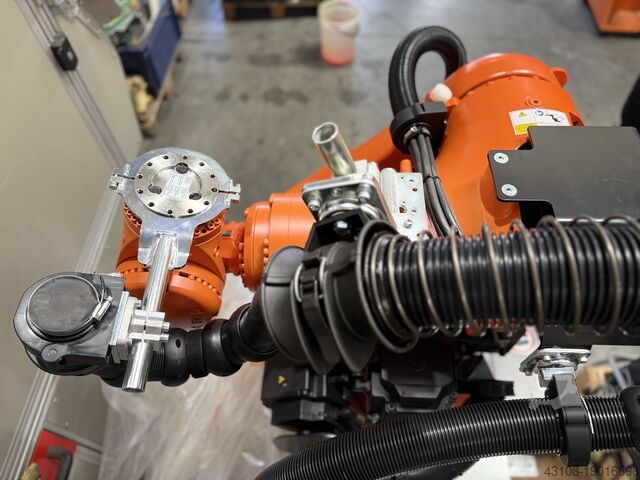 Robot przemysłowy KUKA KR160 R1570 Nano