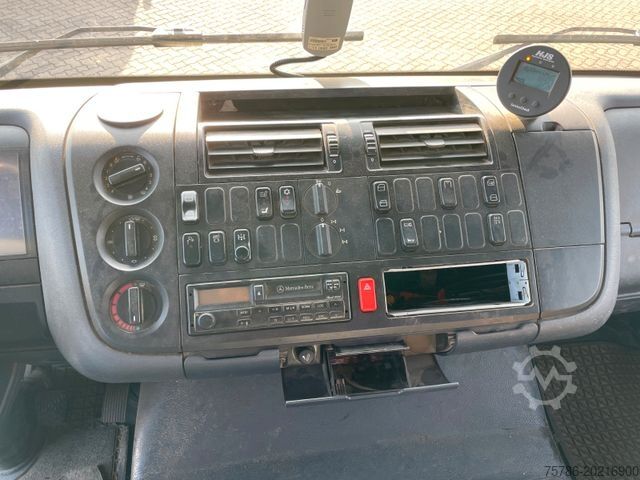 Tresidig tippbil MERCEDES-BENZ Atego 1828 BB 4x4/ DPF/ AC/ Meiller/ Atlas 105.1
