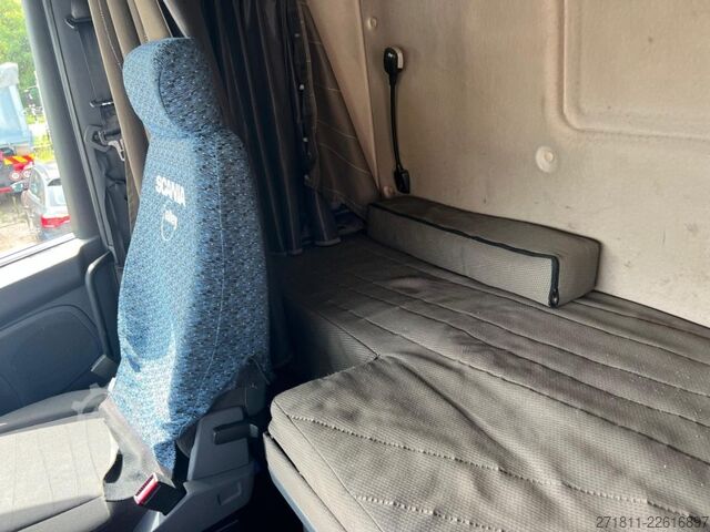 Lastbilchassi SCANIA SCANIA 440 USATO TRATTORE CON RALLA