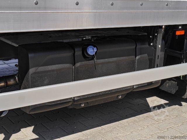 Samochód ciężarowy typu furgon DAF XB230, 12t Koffer, LBW,