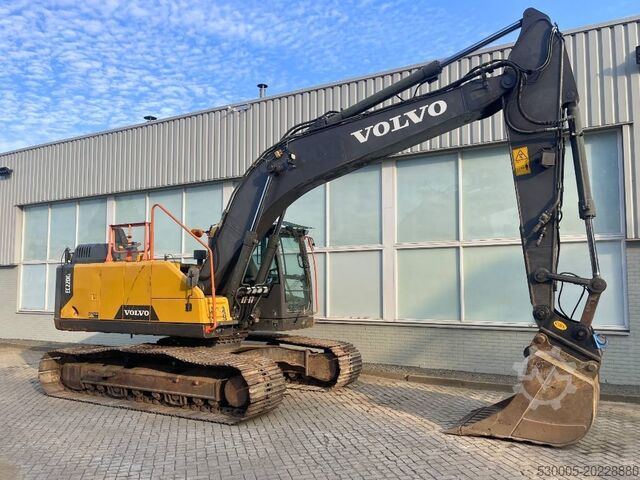 Koparka gąsienicowa Volvo EC 220 EL    2016   TOPCON 3D GPS