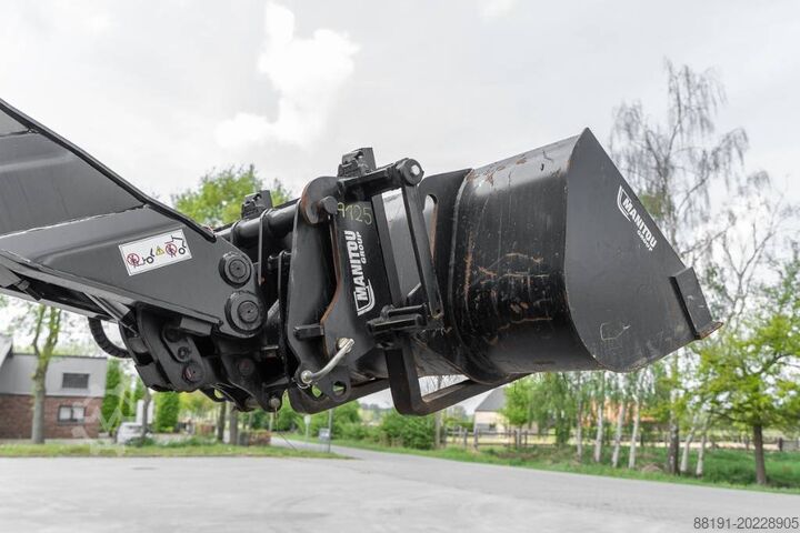 Γεωργικός τηλεσκοπικός χειριστής Manitou ULM 412 H