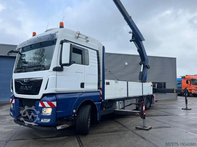 Vrachtwagen met kraan MAN TGX 26.440 6x2/2