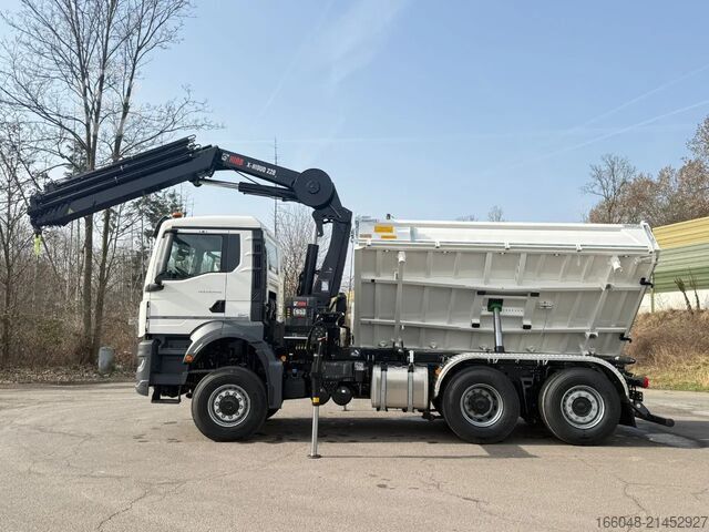 Ribaltabile con gru MAN TGS 28.440 TGS 28.440 6x4-4/3-Seiten- Kipper / ...