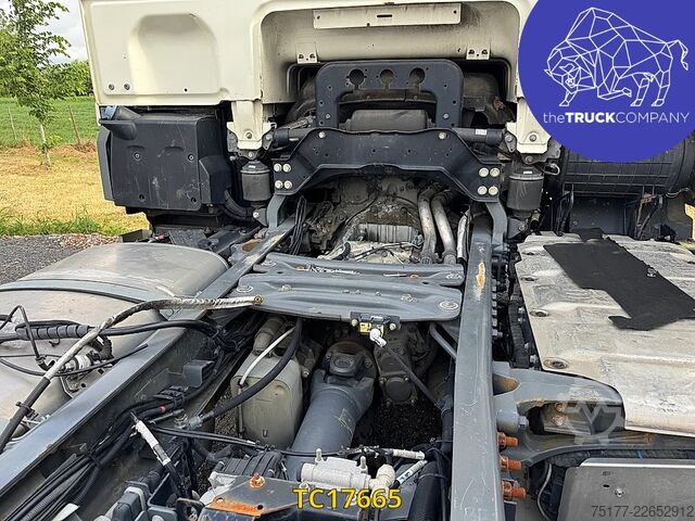 Šasija sa taksijem DAF XF 440