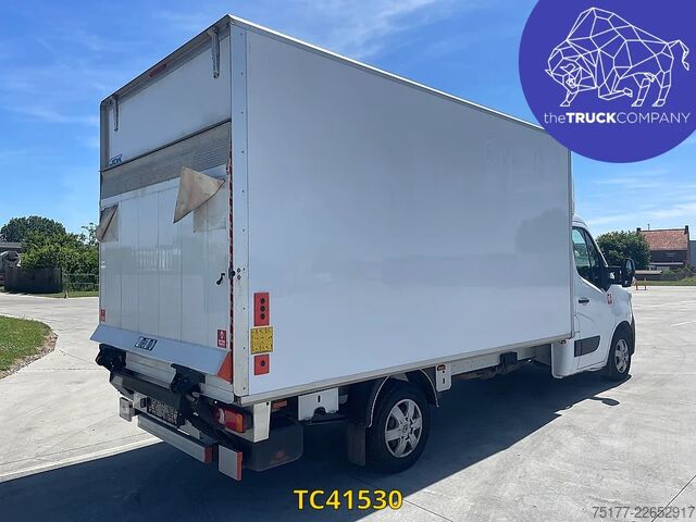 Resväska Renault Master