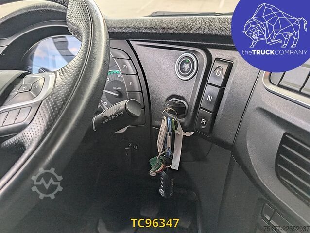 Standard-SZM Iveco S-Way 490