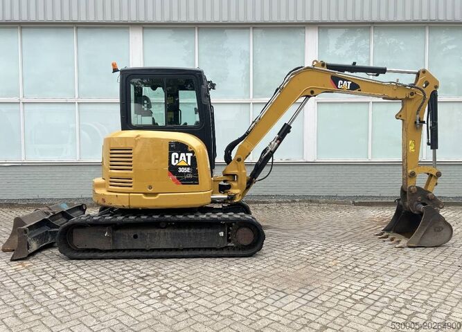 Miniexcavadora Caterpillar 305 E2 CR      2019