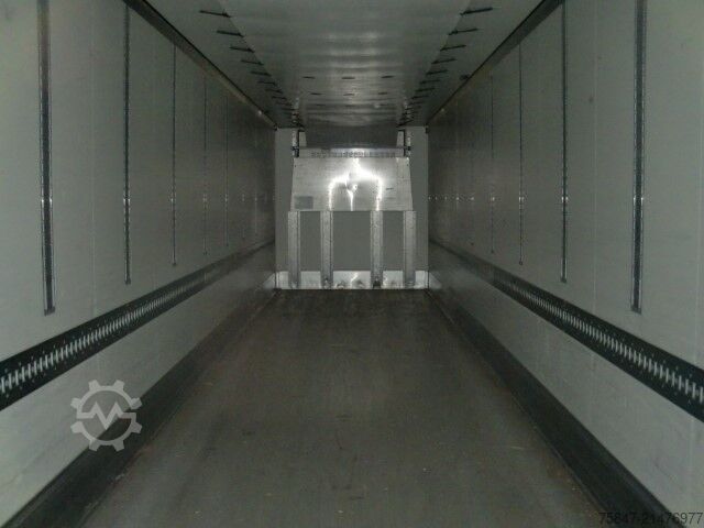 Hűtő félpótkocsi Krone SDR 27 el4-DS Doppelstock Liftachse