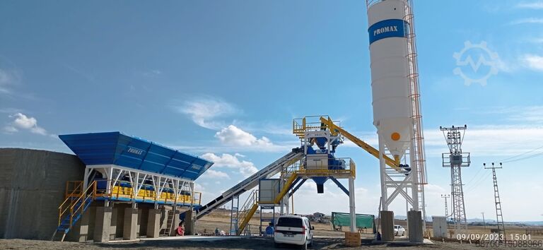 Kompakte Betonmischanlage PROMAX 