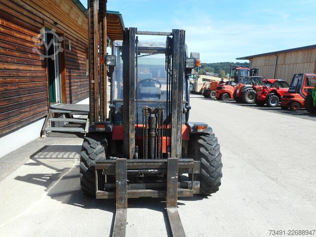 Terénní vysokozdvižný vozík Agrimac TH30.21E  ALLRAD TRIPLEX