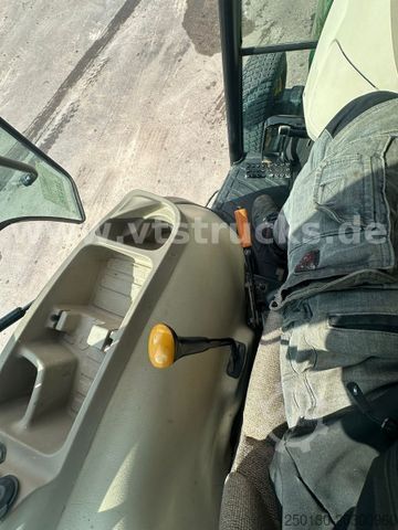 Yard tractor John Deere 3520 4x4 Hofschlepper Rasenbereifung