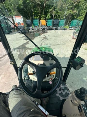 Yard tractor John Deere 3520 4x4 Hofschlepper Rasenbereifung