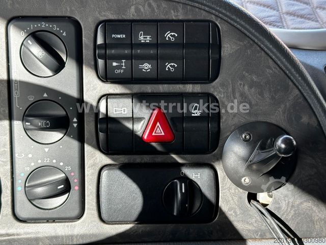 Tractora standard MERCEDES-BENZ Actros 1846 LS MP3 *Black-Liner*
