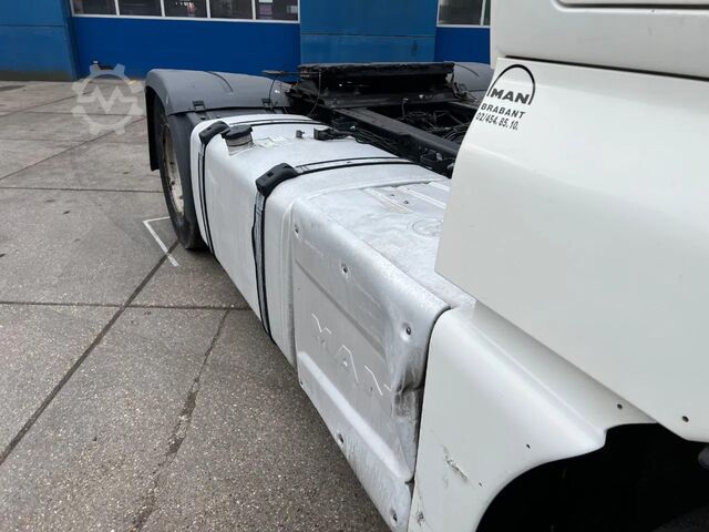 Standard-SZM MAN TGX 18.470 / 2x Tank / Retarder / Euro 6