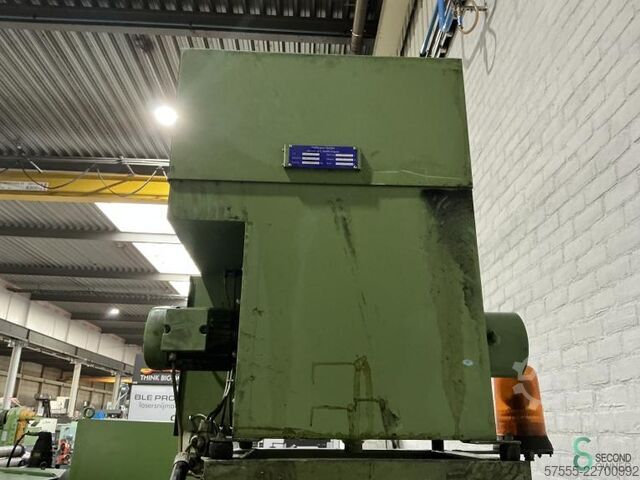 Tandhjulsbearbejdningsmaskine KAPP PAS 383 CNC 1990 KAPP PAS 383 CNC