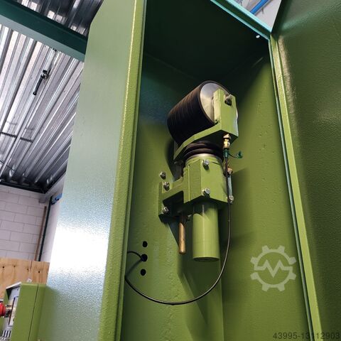 Centerloze pijp slijpmachine Löser RP-S 371