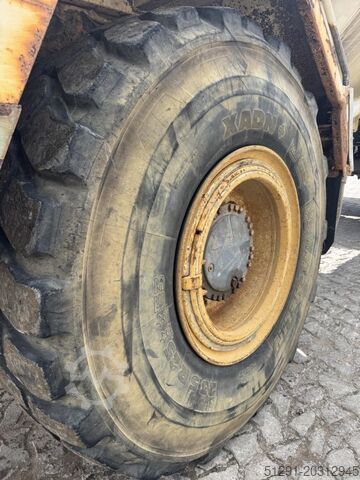 Artikulisana deponija Terex TA30