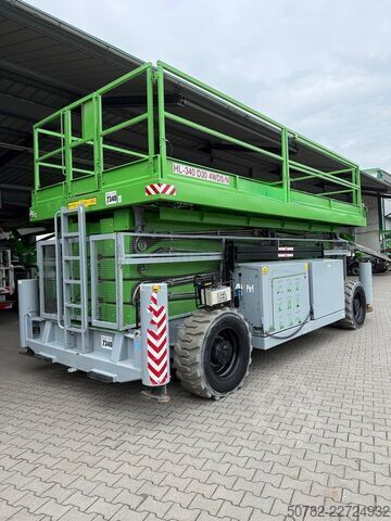 ψαλιδωτός ανελκυστήρας Holland Lift HL 340 D30 4WDSIN