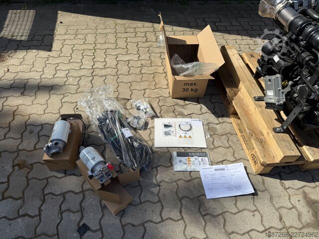 Egyéb DEUTZ Deutz TD2.9 L4 Diesel Motor / 4 Zyl. / Neuwertig