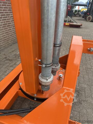 Grass mower  Watergeefarm /  gietarm - Nieuw