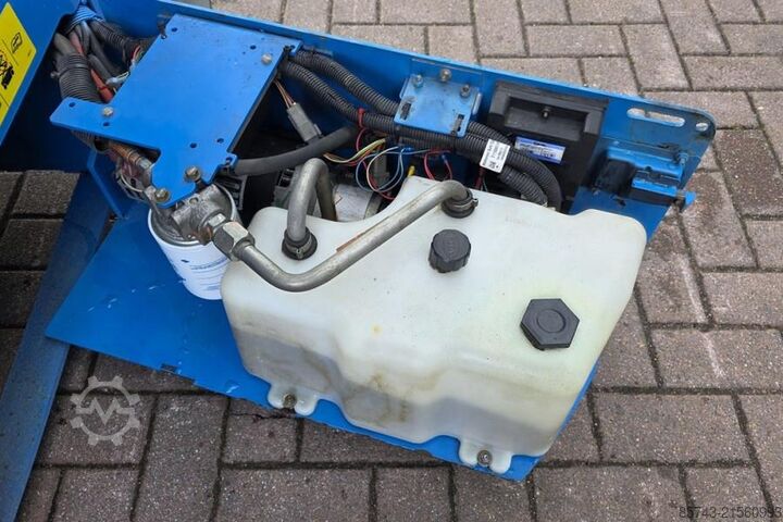 Podnośnik nożycowy Genie GS1932 Electric, Batteries 2025, Working Height 7.