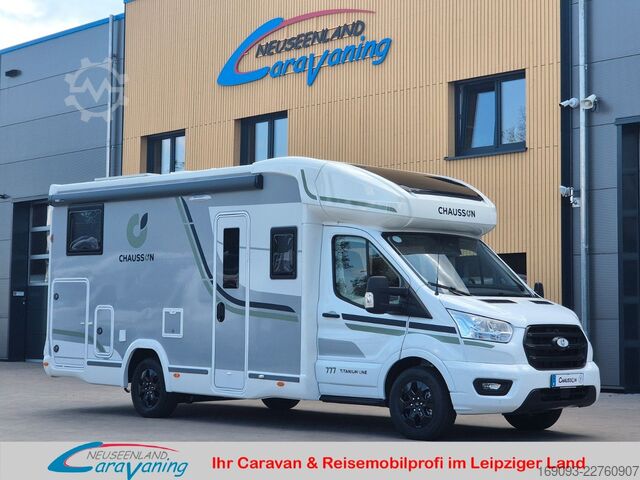 Félintegrált lakóautó CHAUSSON 777 Titanium Line *MJ27*Arctic*Hubbett*Navi*4,1t