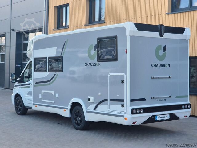 Félintegrált lakóautó CHAUSSON 777 Titanium Line *MJ27*Arctic*Hubbett*Navi*4,1t