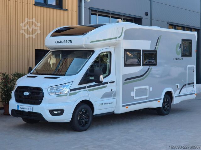 Félintegrált lakóautó CHAUSSON 777 Titanium Line *MJ27*Arctic*Hubbett*Navi*4,1t
