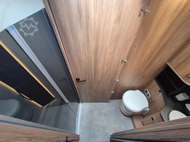 Half-integraal camper CHAUSSON 777 Titanium Line *MJ27*Arctic*Hubbett*Navi*4,1t