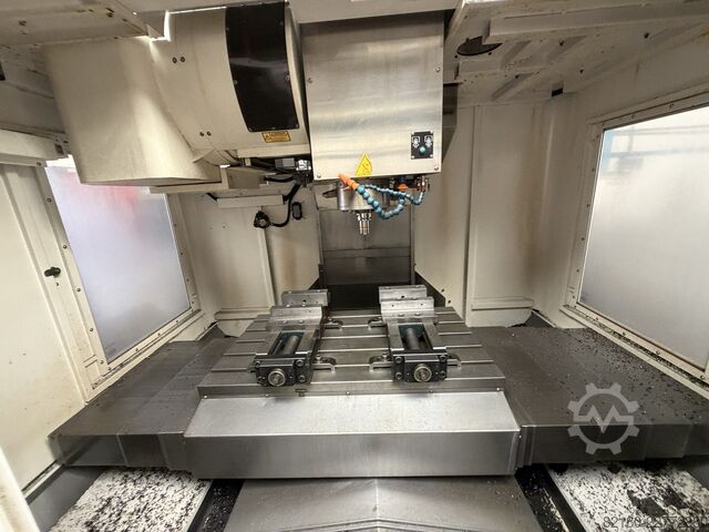 3-assig verticaal bewerkingscentrum Mikron VCE 1000 Pro