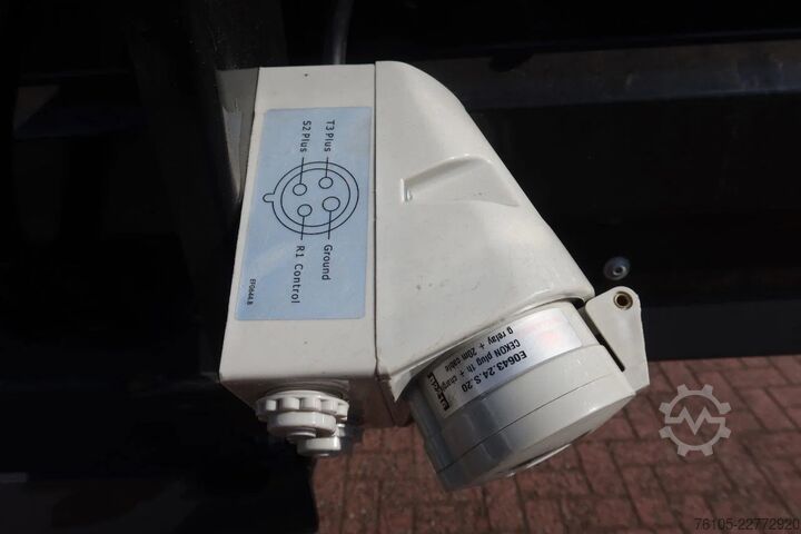  Wielton 3 Asser. Gesloten met Dhollandia klep 2500 kg L...